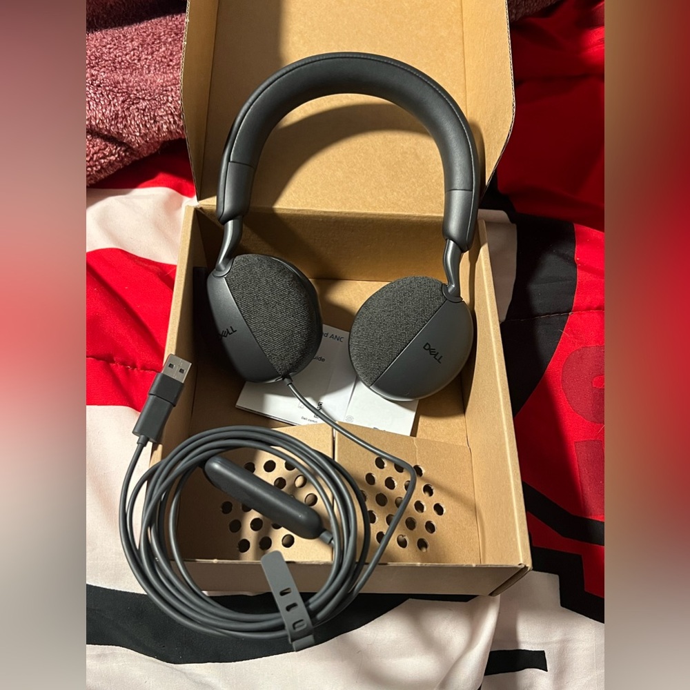 Dell Pro Wired ANC Headset brand new in the box